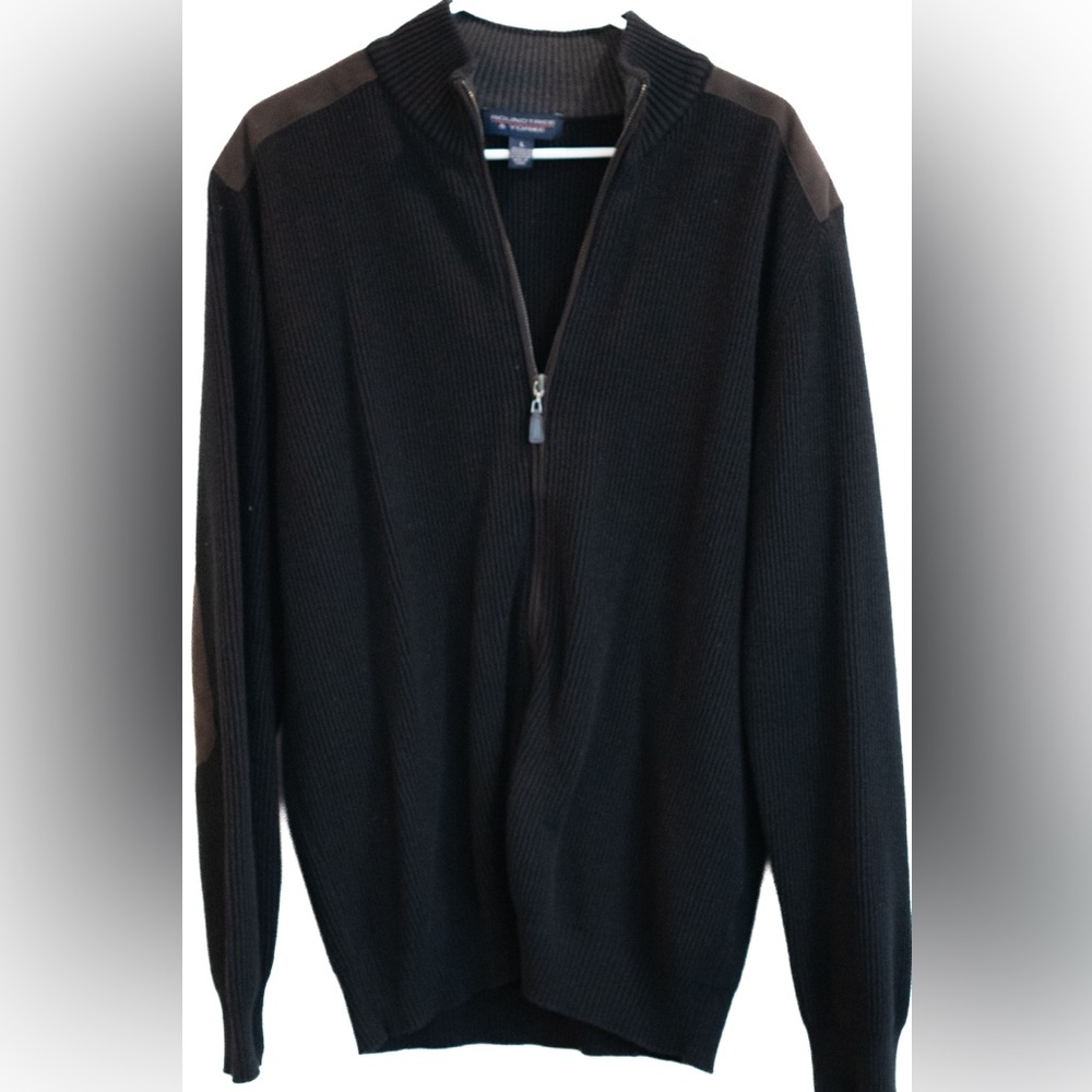 Roundtree & Yorke Charcoal Zip-Up Sweater